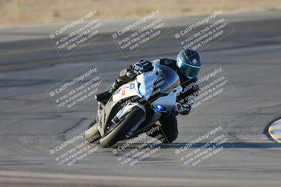 media/Oct-06-2024-Race Pace (Sun) [[d7d39ec7ad]]/1-Turn 10 (730am)/